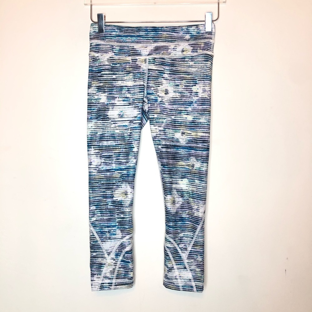 Lululemon Run: Inspire Crop Size 4